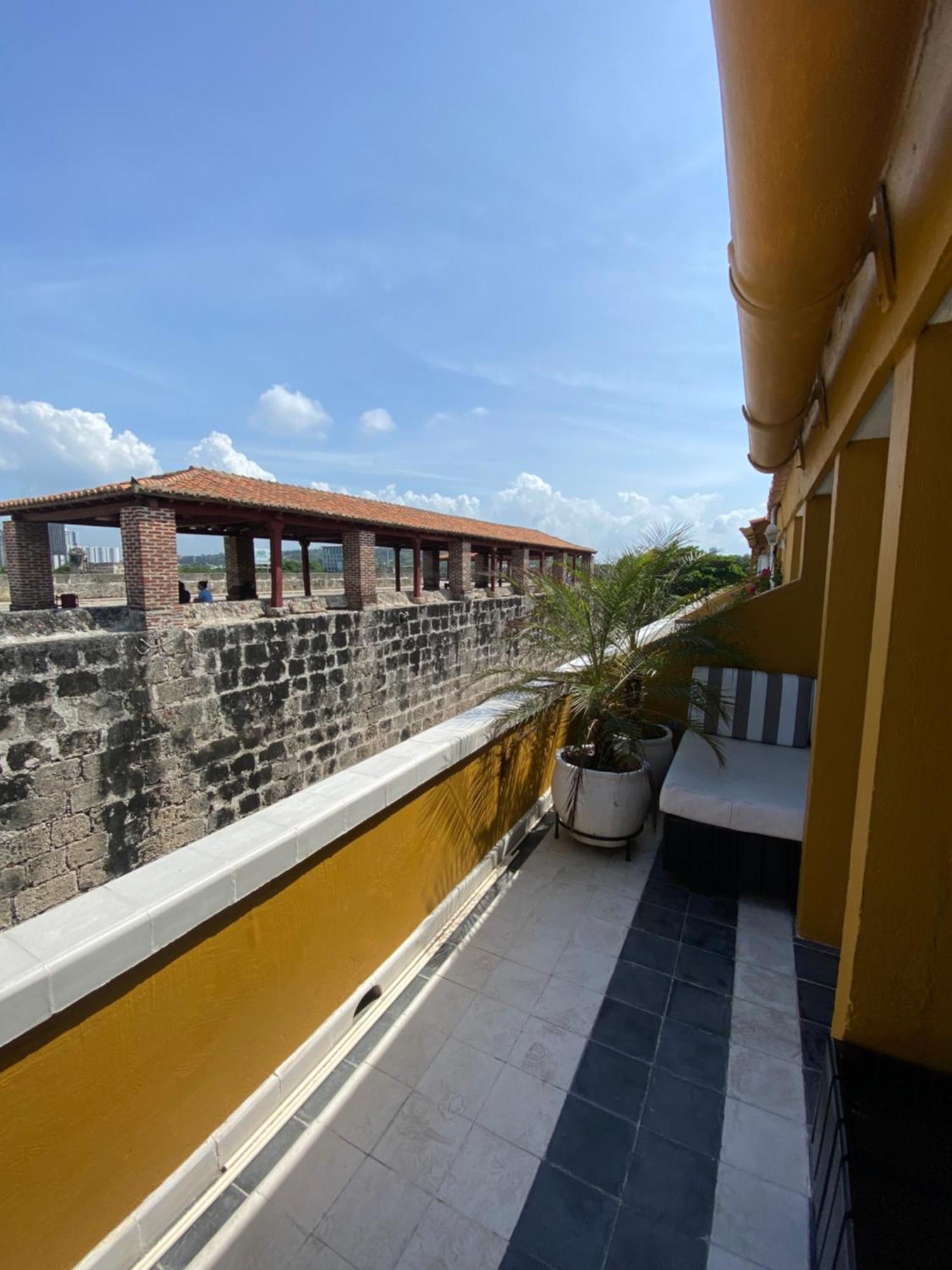 Apartamento Duplex Vista Al Mar Y Murallas Nuevo En La Ciudad Amurallada Apartment Cartagena Exterior photo